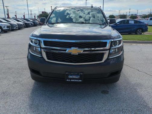 Tungsten Metallic 2017 Chevrolet Tahoe LS