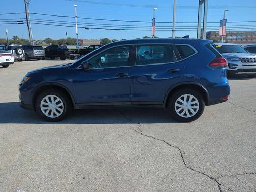 2020 Nissan Rogue S