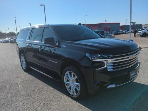 2023 Chevrolet Suburban High Country