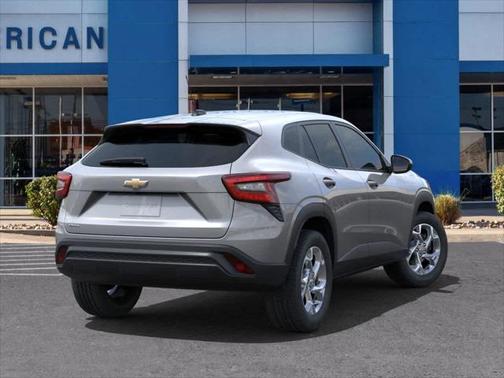 2025 Chevrolet Trax LS