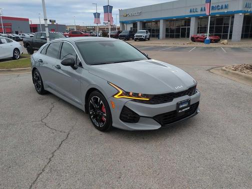 2023 Kia K5 GT-Line