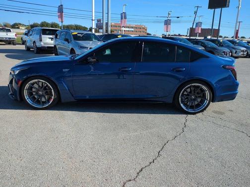 2022 Cadillac CT5-V Blackwing