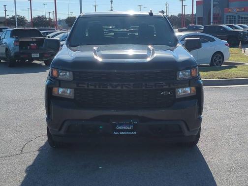 2021 Chevrolet Silverado 1500 Custom