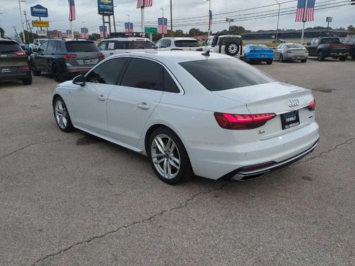 2022 Audi A4 45 S line Premium Plus