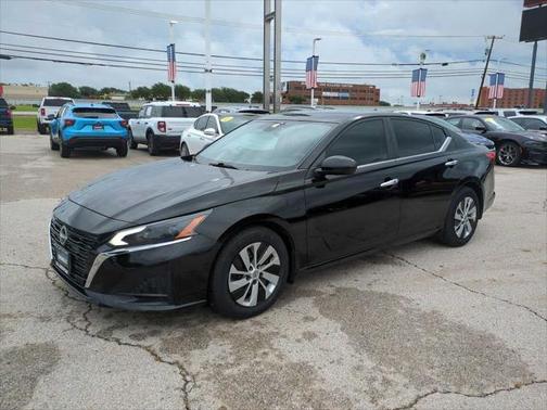2023 Nissan Altima 2.5 S
