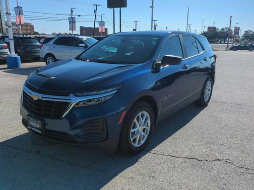 2022 Chevrolet Equinox LS