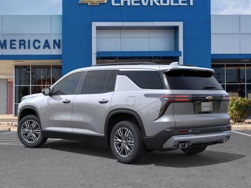 Sterling Gray Metallic 2027 Chevrolet Traverse LT