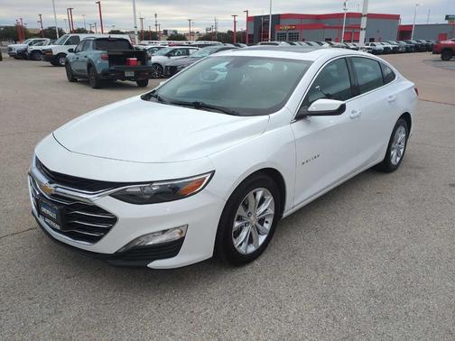 2024 Chevrolet Malibu LT