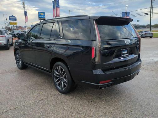 2023 Cadillac Escalade Sport