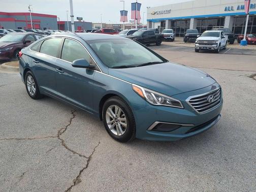 2016 Hyundai SONATA 2.4