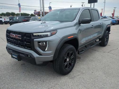 Sterling 2023 GMC Canyon Elevation