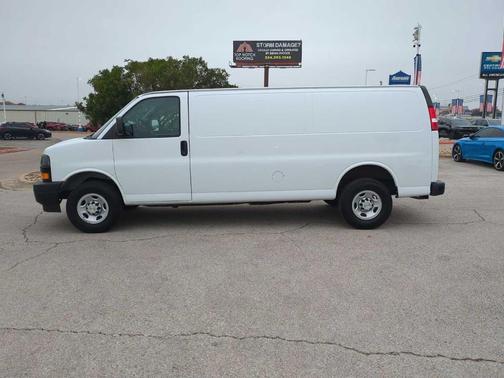 2022 Chevrolet Express 2500 Work Van