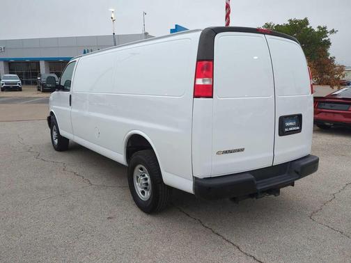 2022 Chevrolet Express 2500 Work Van