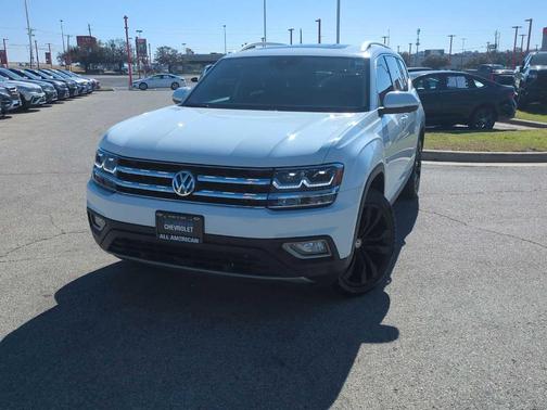 2019 Volkswagen Atlas 3.6L SEL Premium