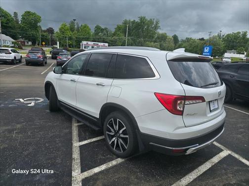 2021 Honda Pilot AWD Elite