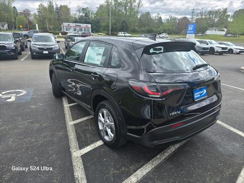 2025 Honda HR-V LX