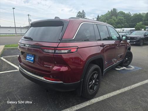 2024 Jeep Grand Cherokee Laredo