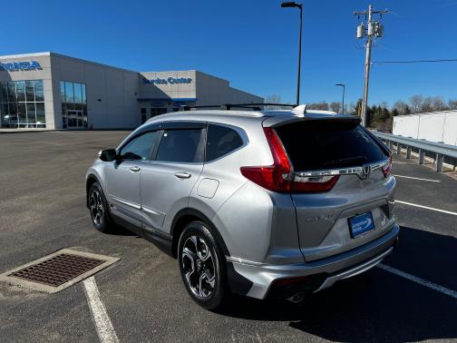 Lunar Silver Metallic 2018 Honda CR-V