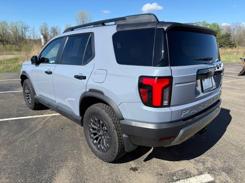 Sonic Gray Pearl 2026 Honda Passport