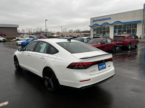 2024 Honda Accord Hybrid 