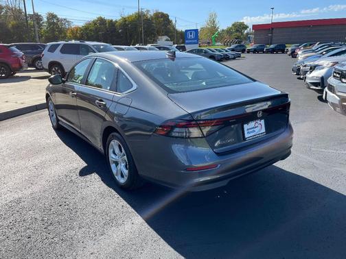 Meteorite Gray Metallic 2024 Honda Accord LX