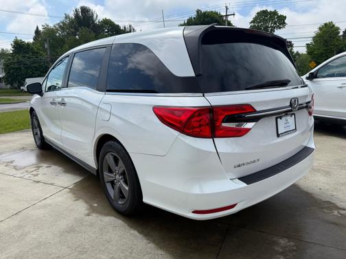 Platinum White Pearl 2024 Honda Odyssey
