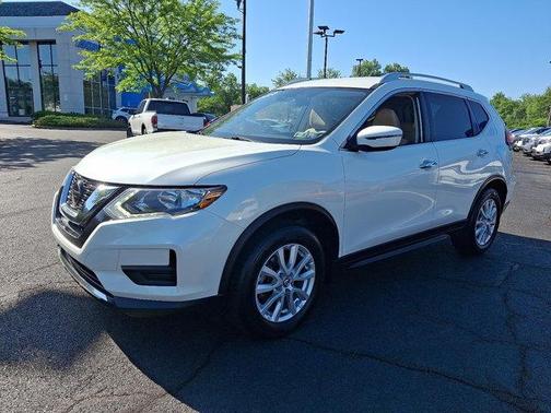 2020 Nissan Rogue SV