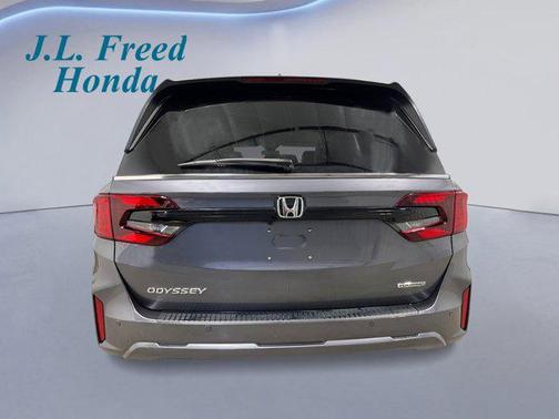 2025 Honda Odyssey Touring
