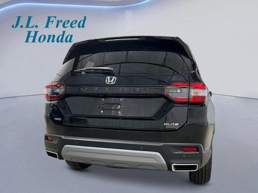 2025 Honda Pilot Elite