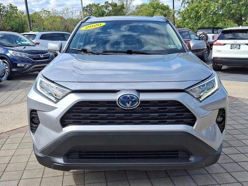 2020 Toyota RAV4 Hybrid XLE