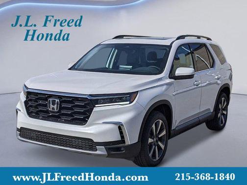 2025 Honda Pilot Touring 8-Passenger