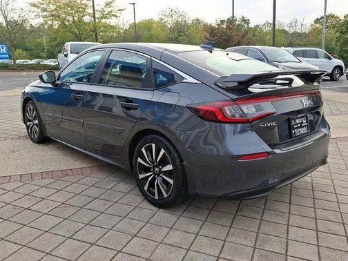 2022 Honda Civic EX-L