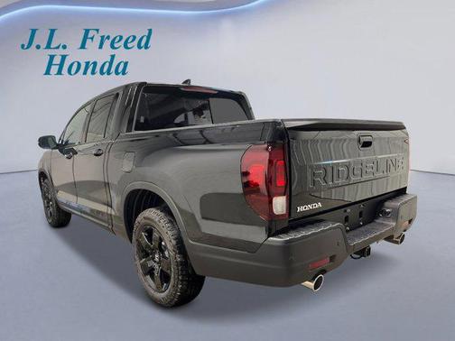 2025 Honda Ridgeline Black