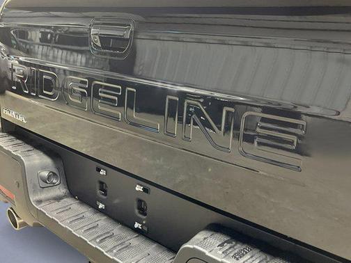 2025 Honda Ridgeline Black