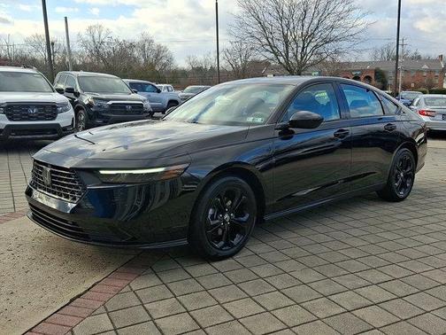 2025 Honda Accord Sport SE 1.5T