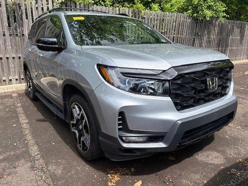 2023 Honda Passport AWD Elite