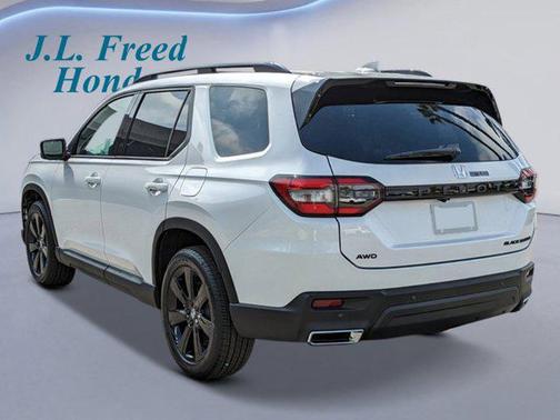 2025 Honda Pilot Black Edition