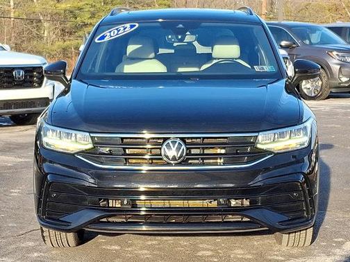 2022 Volkswagen Tiguan 2.0T SE R-Line Black 4MOTION