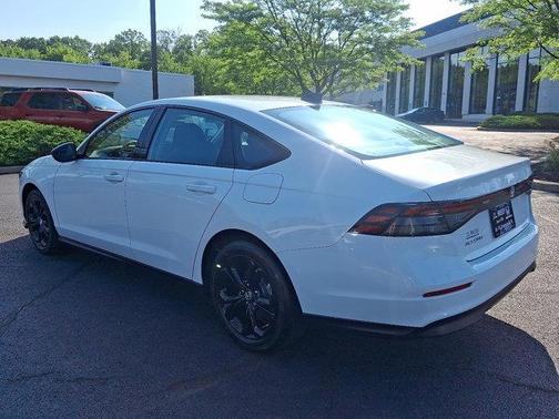 2025 Honda Accord Sport SE 1.5T
