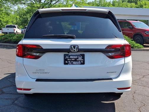 2024 Honda Odyssey Sport