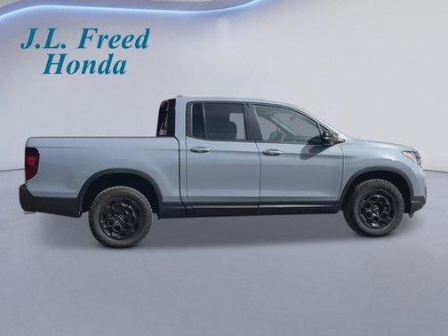2025 Honda Ridgeline TrailSport