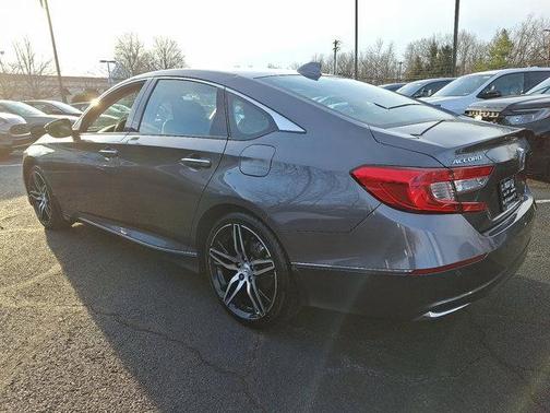 2022 Honda Accord Hybrid Touring