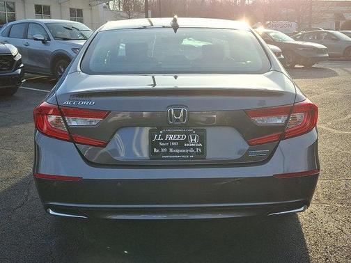 2022 Honda Accord Hybrid Touring