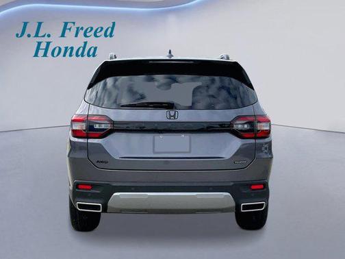 2026 Honda Pilot Touring 8-Passenger