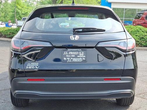 2025 Honda HR-V LX