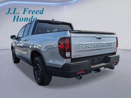2025 Honda Ridgeline Sport