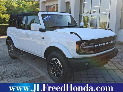 2024 Ford Bronco Outer Banks