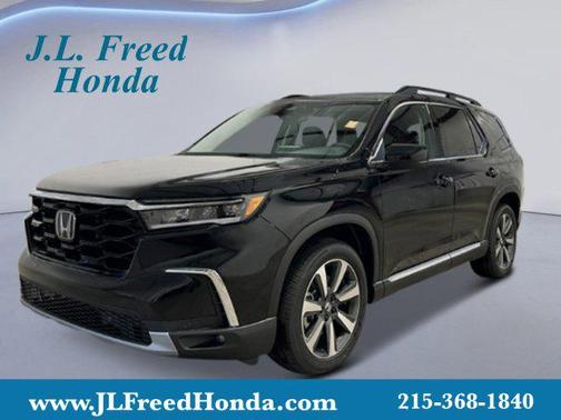 2025 Honda Pilot Touring 8-Passenger