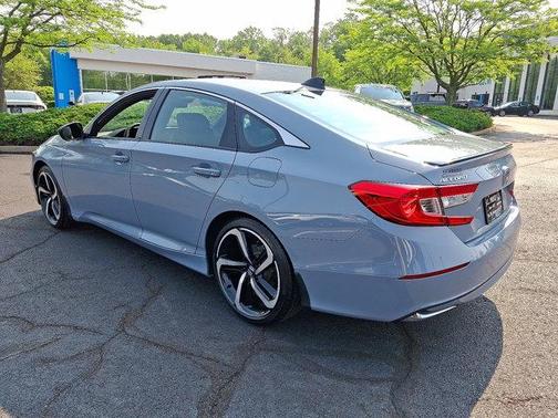 2022 Honda Accord Hybrid Base
