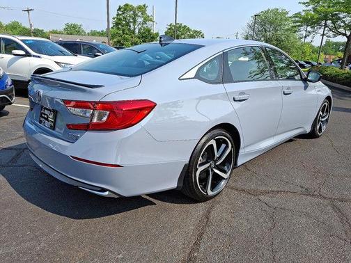 2022 Honda Accord Hybrid Base